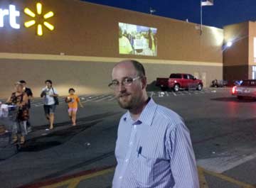 Kevin Blair at DAllas Walmart